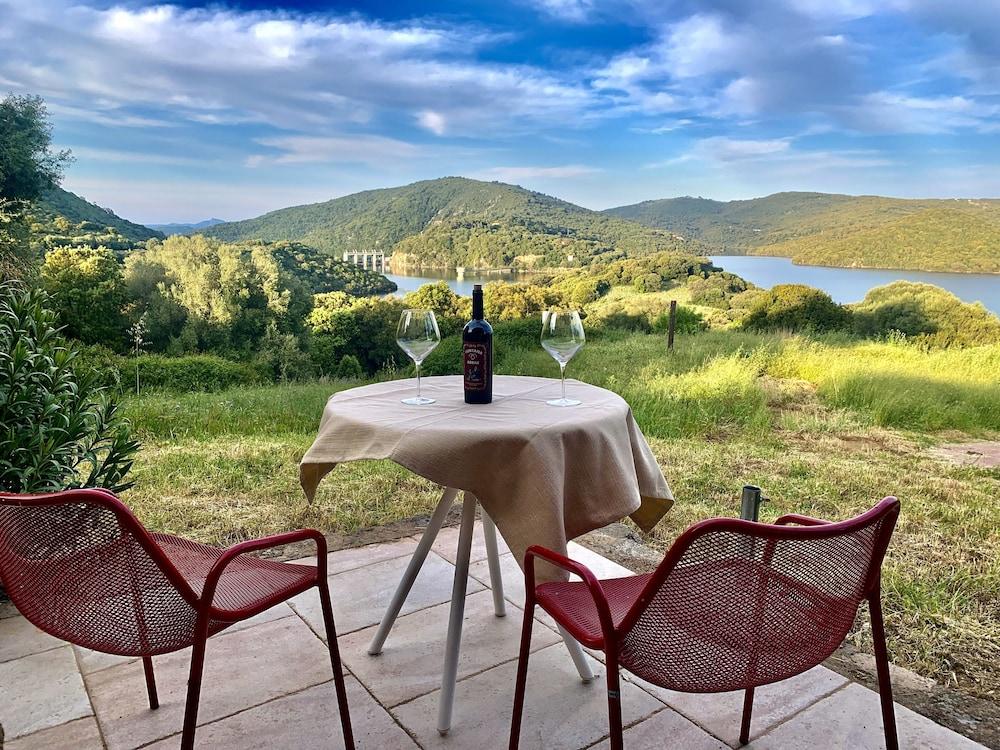 Penzion Liscia Country Relais Sant'Antonio di Gallura Exteriér fotografie