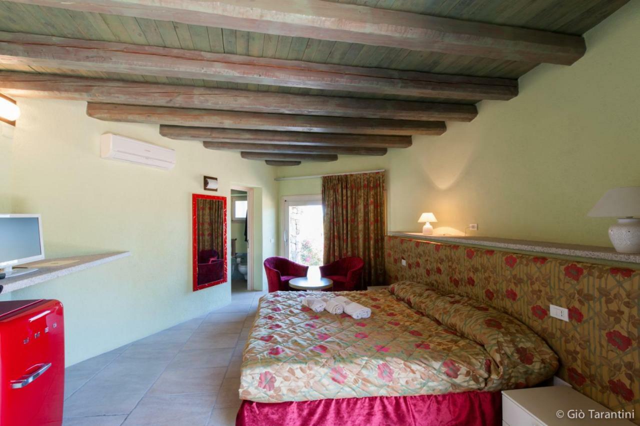 Penzion Liscia Country Relais Sant'Antonio di Gallura Exteriér fotografie