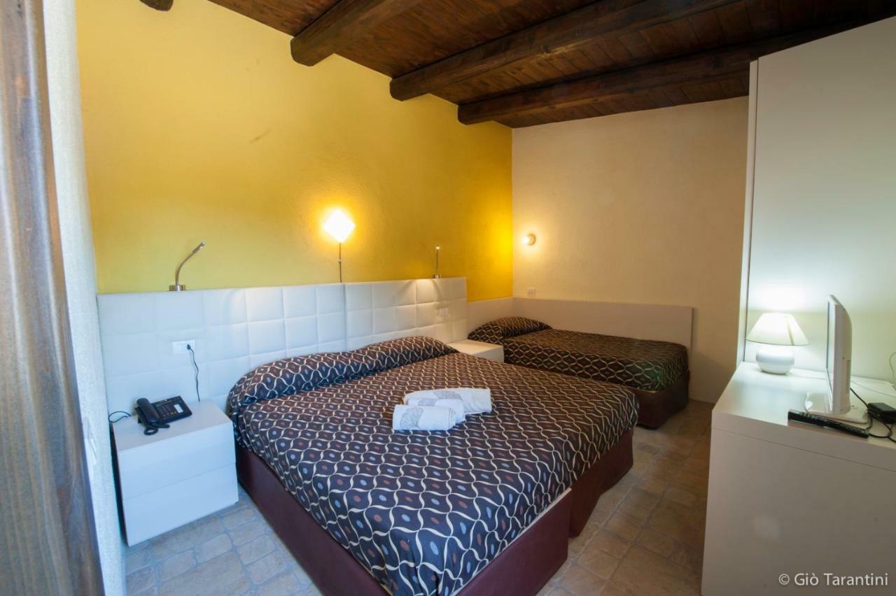 Penzion Liscia Country Relais Sant'Antonio di Gallura Exteriér fotografie